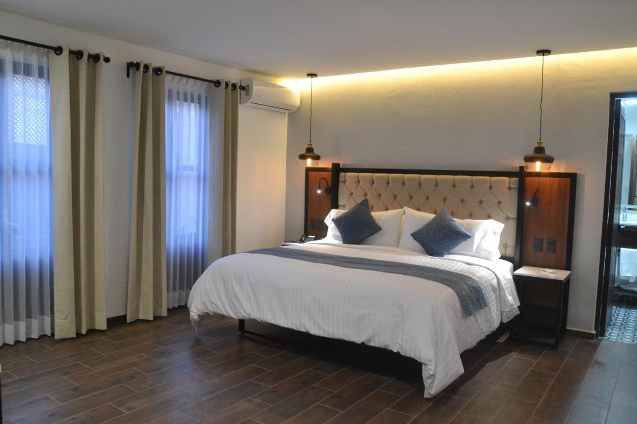 Hotel Boutique Casa Loreta Querétaro Екстериор снимка