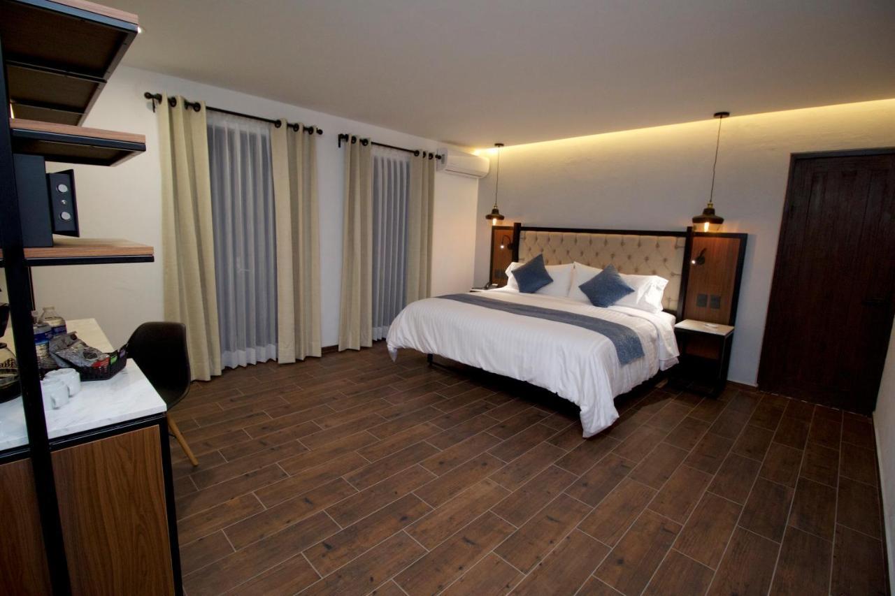 Hotel Boutique Casa Loreta Querétaro Екстериор снимка